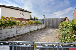 Photo 19- click for photo gallery